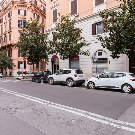Bdc - Penthouse Brancaccio Daire Roma